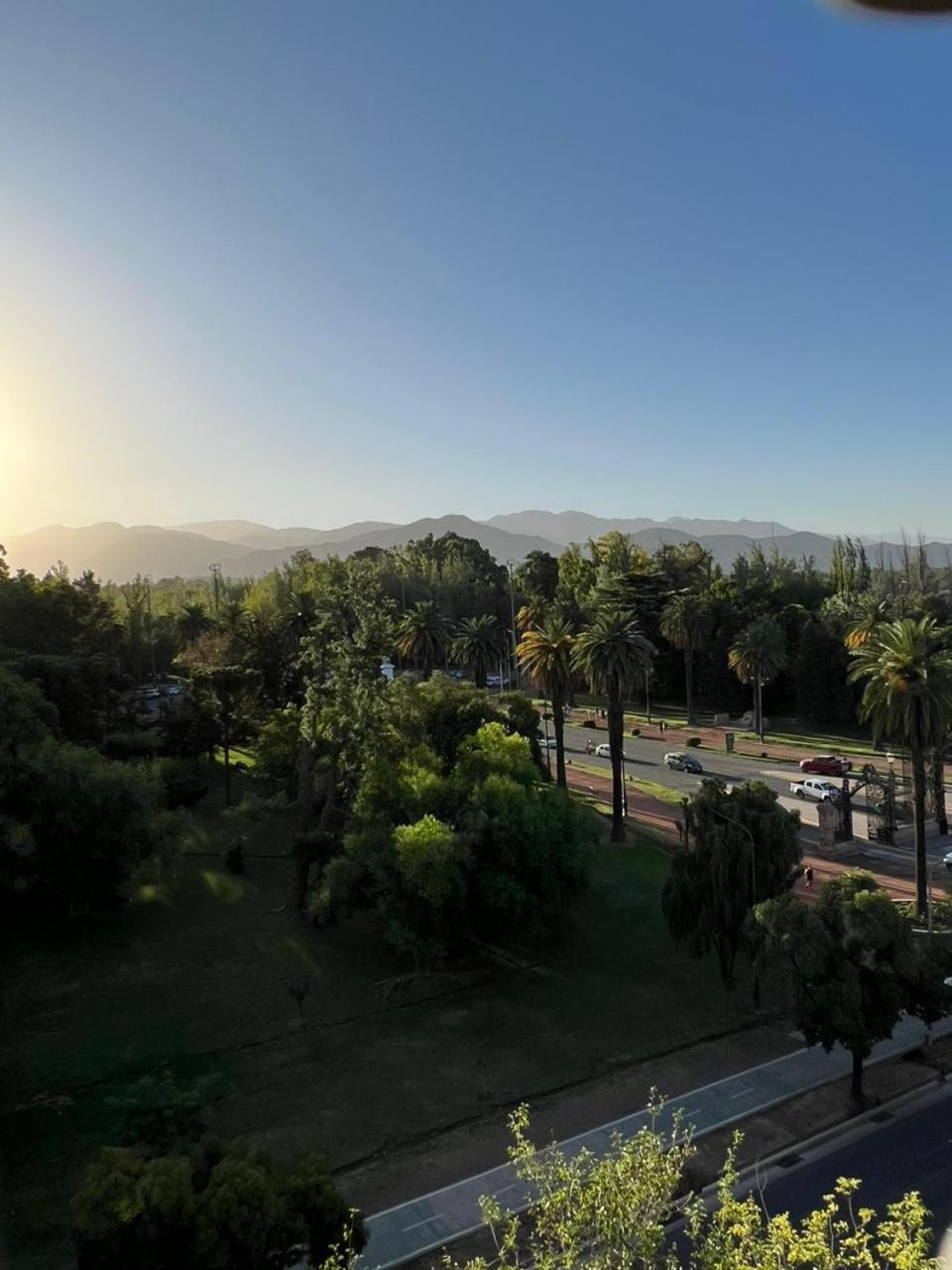 Departamento En Capital Con Vista A Montanas Apartment *