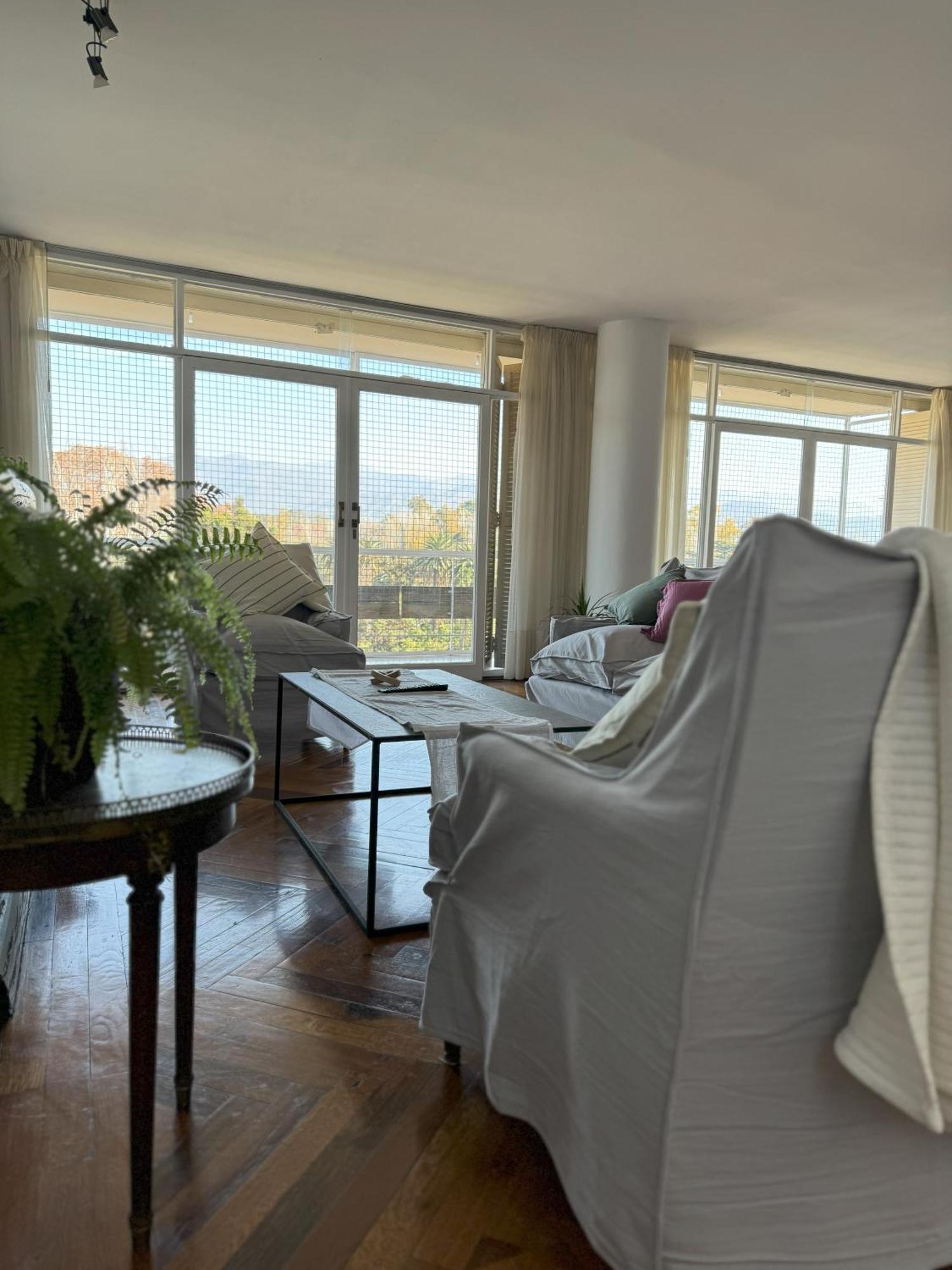 Departamento En Capital Con Vista A Montanas *